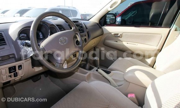 Hividy Toyota Fortuner fotsy Car in Import - Dubai in Diana Hividy Toyota Fortuner fotsy Car in Import - Dubai in Diana