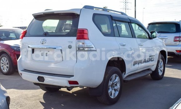 Hividy Toyota Prado fotsy Car in Import - Dubai in Diana Hividy Toyota Prado fotsy Car in Import - Dubai in Diana