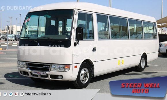 Acheter Import Voiture Mitsubishi Carisma Blanc à Import - Dubai, Diana Acheter Import Voiture Mitsubishi Carisma Blanc à Import - Dubai, Diana