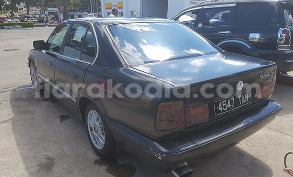 Acheter Occasion Voiture BMW 3–Series Noir à Antananarivo, Analamanga Acheter Occasion Voiture BMW 3–Series Noir à Antananarivo, Analamanga