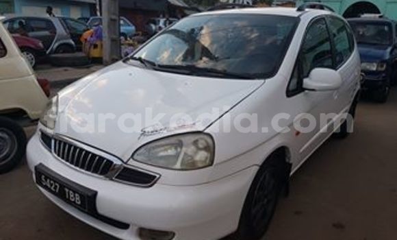 Acheter Occasion Voiture Daewoo Rezzo Blanc à Antananarivo, Analamanga Acheter Occasion Voiture Daewoo Rezzo Blanc à Antananarivo, Analamanga