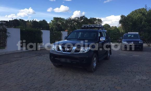 Acheter Occasion Voiture Nissan Pathfinder Noir à Antananarivo, Analamanga Acheter Occasion Voiture Nissan Pathfinder Noir à Antananarivo, Analamanga