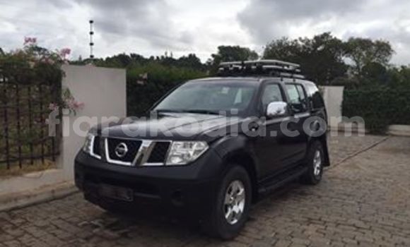 Acheter Occasion Voiture Nissan Pathfinder Noir à Antananarivo, Analamanga Acheter Occasion Voiture Nissan Pathfinder Noir à Antananarivo, Analamanga