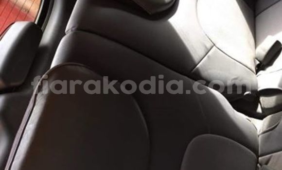 Acheter Occasion Voiture Nissan Pathfinder Noir à Antananarivo, Analamanga Acheter Occasion Voiture Nissan Pathfinder Noir à Antananarivo, Analamanga