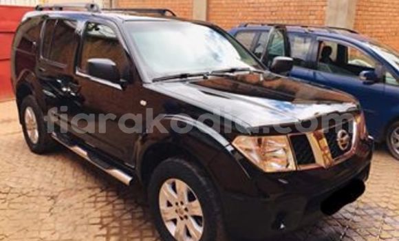 Acheter Occasion Voiture Nissan Pathfinder Noir à Antananarivo, Analamanga Acheter Occasion Voiture Nissan Pathfinder Noir à Antananarivo, Analamanga