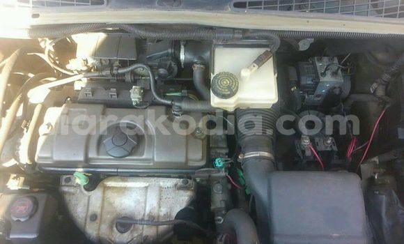 Buy Used Citroen C3 Picasso Blue Car in Antananarivo in Analamanga Buy Used Citroen C3 Picasso Blue Car in Antananarivo in Analamanga