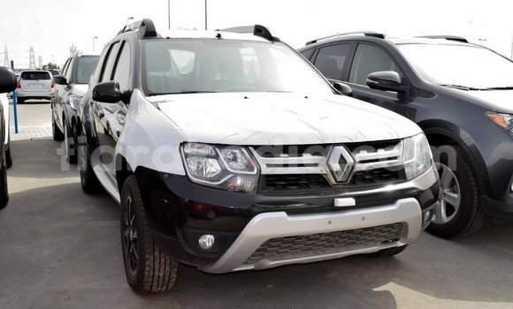 Acheter Import Voiture Renault Duster Noir à Import - Dubai, Diana Acheter Import Voiture Renault Duster Noir à Import - Dubai, Diana