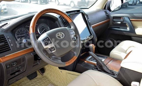 Hividy Toyota Land Cruiser Hafa Car in Import - Dubai in Diana Hividy Toyota Land Cruiser Hafa Car in Import - Dubai in Diana