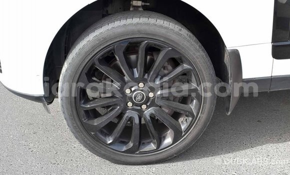 Acheter Import Voiture Land Rover Range Rover Blanc à Import - Dubai, Diana