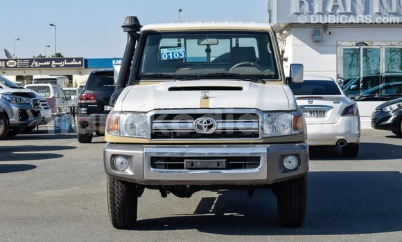 Buy Import Toyota Land Cruiser Beige Car in Import - Dubai in Diana Buy Import Toyota Land Cruiser Beige Car in Import - Dubai in Diana