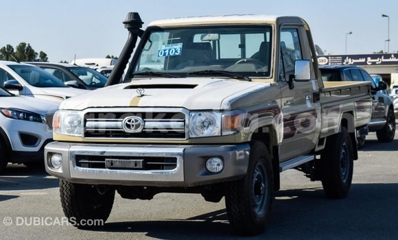 Buy Import Toyota Land Cruiser Beige Car in Import - Dubai in Diana Buy Import Toyota Land Cruiser Beige Car in Import - Dubai in Diana