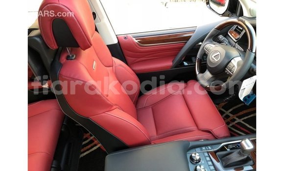 Acheter Import Voiture Lexus LX Autre à Import - Dubai, Diana Acheter Import Voiture Lexus LX Autre à Import - Dubai, Diana