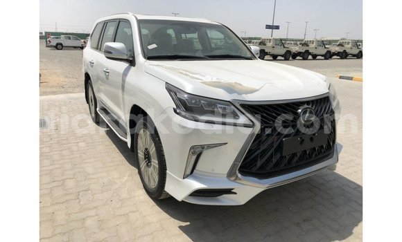 Acheter Import Voiture Lexus LX Blanc à Import - Dubai, Diana Acheter Import Voiture Lexus LX Blanc à Import - Dubai, Diana