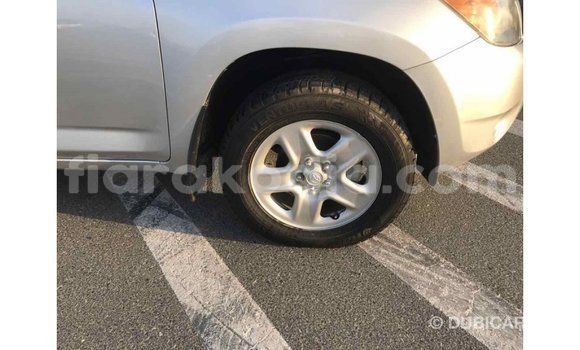 Hividy Toyota HiAce Hafa Truck in Import - Dubai in Diana Hividy Toyota HiAce Hafa Truck in Import - Dubai in Diana