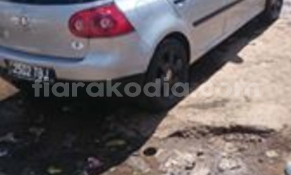 Acheter Occasion Voiture Volkswagen Golf Gris à Antananarivo, Analamanga Acheter Occasion Voiture Volkswagen Golf Gris à Antananarivo, Analamanga