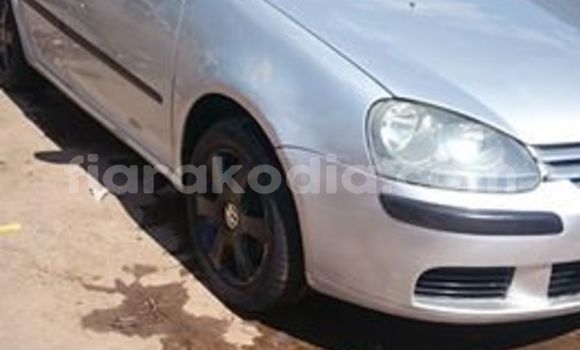 Acheter Occasion Voiture Volkswagen Golf Gris à Antananarivo, Analamanga Acheter Occasion Voiture Volkswagen Golf Gris à Antananarivo, Analamanga