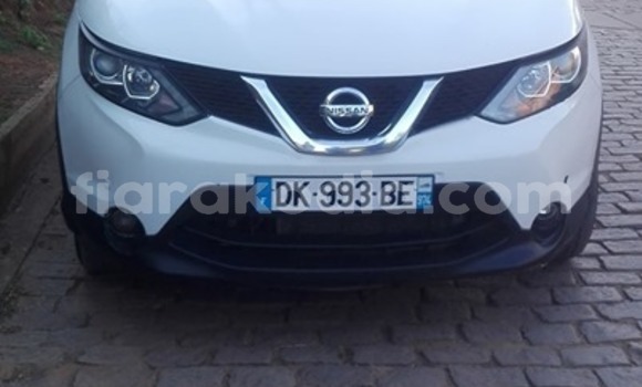 Acheter Occasion Voiture Nissan Qashqai Blanc à Antananarivo, Analamanga Acheter Occasion Voiture Nissan Qashqai Blanc à Antananarivo, Analamanga