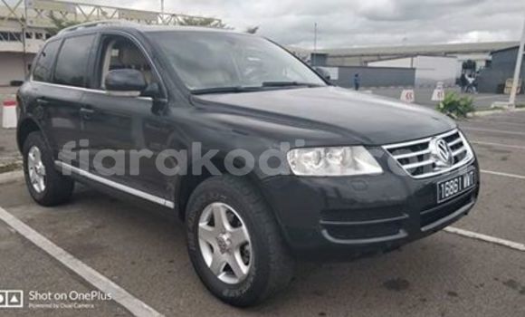 Acheter Occasion Voiture Volkswagen Touareg Noir à Antananarivo, Analamanga Acheter Occasion Voiture Volkswagen Touareg Noir à Antananarivo, Analamanga