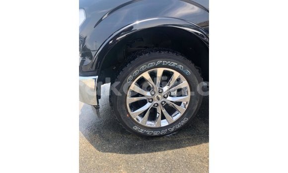 Acheter Import Voiture Ford Club Wagon Autre à Import - Dubai, Diana Acheter Import Voiture Ford Club Wagon Autre à Import - Dubai, Diana