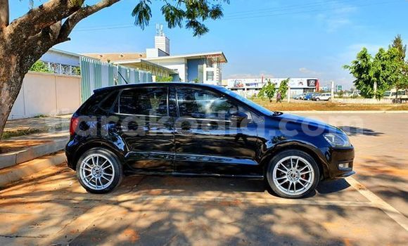 Hividy Volkswagen Polo Black Car in Antananarivo in Analamanga Hividy Volkswagen Polo Black Car in Antananarivo in Analamanga