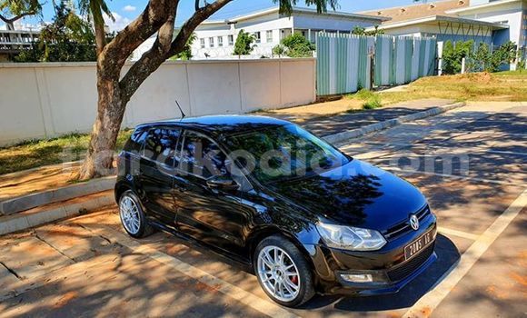 Hividy Volkswagen Polo Black Car in Antananarivo in Analamanga Hividy Volkswagen Polo Black Car in Antananarivo in Analamanga