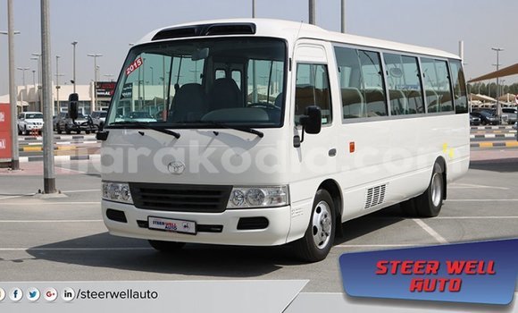 Acheter Import Voiture Toyota Coaster Blanc à Import - Dubai, Diana Acheter Import Voiture Toyota Coaster Blanc à Import - Dubai, Diana