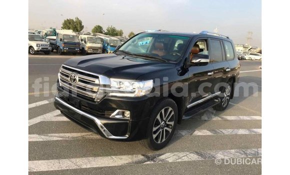 Acheter Import Voiture Toyota Land Cruiser Noir à Import - Dubai, Diana Acheter Import Voiture Toyota Land Cruiser Noir à Import - Dubai, Diana