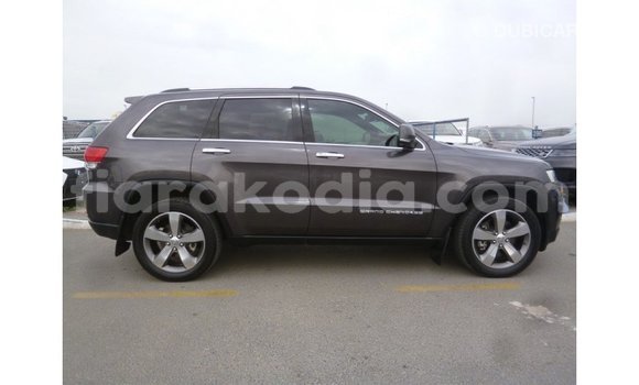 Acheter Import Voiture Jeep Grand Cherokee Autre à Import - Dubai, Diana Acheter Import Voiture Jeep Grand Cherokee Autre à Import - Dubai, Diana