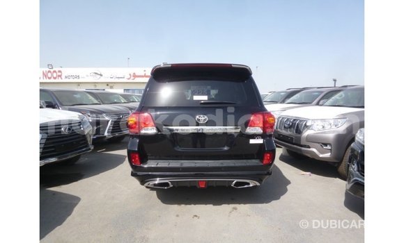 Acheter Import Voiture Toyota Land Cruiser Noir à Import - Dubai, Diana Acheter Import Voiture Toyota Land Cruiser Noir à Import - Dubai, Diana