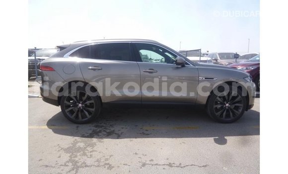 Acheter Import Voiture Jaguar F-Pace Autre à Import - Dubai, Diana Acheter Import Voiture Jaguar F-Pace Autre à Import - Dubai, Diana