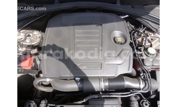 Acheter Import Voiture Land Rover Range Rover Marron à Import - Dubai, Diana Acheter Import Voiture Land Rover Range Rover Marron à Import - Dubai, Diana