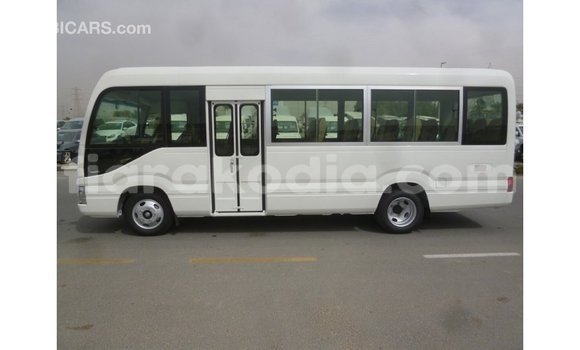Hividy Toyota Coaster fotsy Car in Import - Dubai in Diana Hividy Toyota Coaster fotsy Car in Import - Dubai in Diana