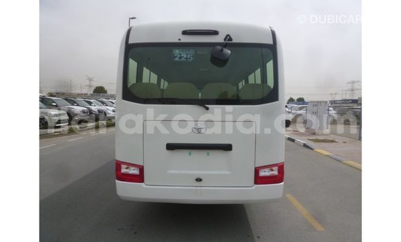 Hividy Toyota Coaster fotsy Car in Import - Dubai in Diana Hividy Toyota Coaster fotsy Car in Import - Dubai in Diana