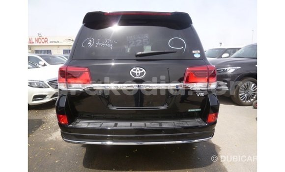 Acheter Import Voiture Toyota Land Cruiser Noir à Import - Dubai, Diana Acheter Import Voiture Toyota Land Cruiser Noir à Import - Dubai, Diana