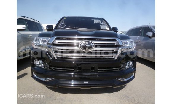 Acheter Import Voiture Toyota Land Cruiser Noir à Import - Dubai, Diana Acheter Import Voiture Toyota Land Cruiser Noir à Import - Dubai, Diana