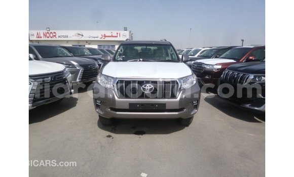 Acheter Import Voiture Toyota Prado Autre à Import - Dubai, Diana Acheter Import Voiture Toyota Prado Autre à Import - Dubai, Diana