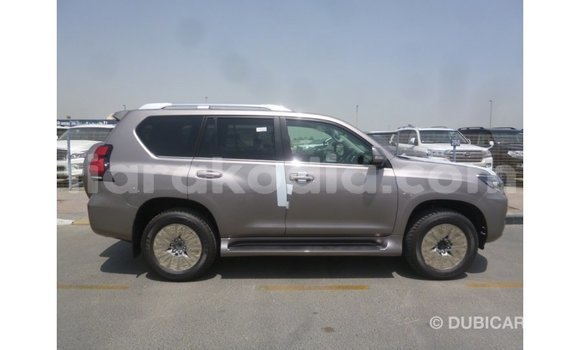 Acheter Import Voiture Toyota Prado Marron à Import - Dubai, Diana Acheter Import Voiture Toyota Prado Marron à Import - Dubai, Diana
