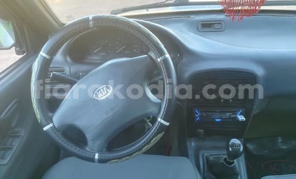 Hividy Kia Sportage Silver Car in Antananarivo in Analamanga Hividy Kia Sportage Silver Car in Antananarivo in Analamanga