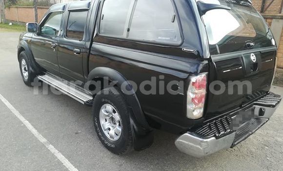 Hividy Nissan Pathfinder Black Car in Antananarivo in Analamanga Hividy Nissan Pathfinder Black Car in Antananarivo in Analamanga