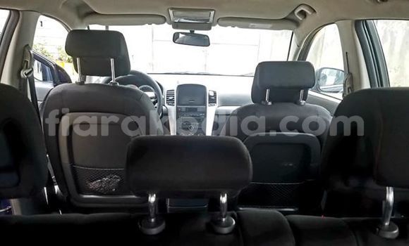 Hividy Chevrolet Captiva Blue Car in Antananarivo in Analamanga Hividy Chevrolet Captiva Blue Car in Antananarivo in Analamanga