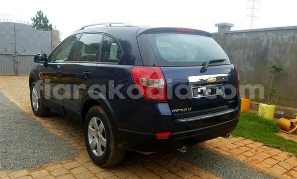 Hividy Chevrolet Captiva Blue Car in Antananarivo in Analamanga Hividy Chevrolet Captiva Blue Car in Antananarivo in Analamanga