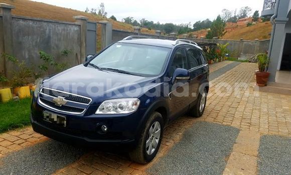Hividy Chevrolet Captiva Blue Car in Antananarivo in Analamanga Hividy Chevrolet Captiva Blue Car in Antananarivo in Analamanga