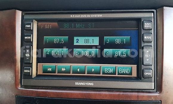 Hividy SsangYong Rexton fotsy Car in Antananarivo in Analamanga Hividy SsangYong Rexton fotsy Car in Antananarivo in Analamanga