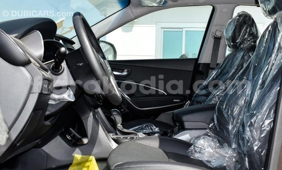 Hividy Hyundai Santa Fe Black Car in Import - Dubai in Diana Hividy Hyundai Santa Fe Black Car in Import - Dubai in Diana