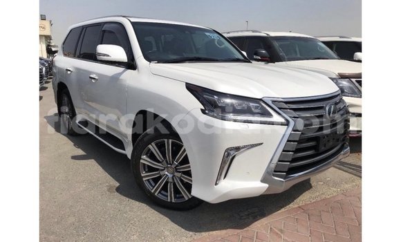 Acheter Import Voiture Lexus LX Blanc à Import - Dubai, Diana Acheter Import Voiture Lexus LX Blanc à Import - Dubai, Diana