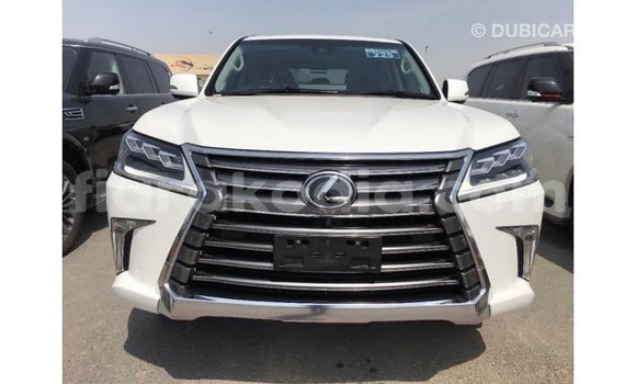 Acheter Import Voiture Lexus LX Blanc à Import - Dubai, Diana Acheter Import Voiture Lexus LX Blanc à Import - Dubai, Diana
