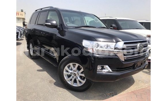 Acheter Import Voiture Toyota Land Cruiser Noir à Import - Dubai, Diana Acheter Import Voiture Toyota Land Cruiser Noir à Import - Dubai, Diana