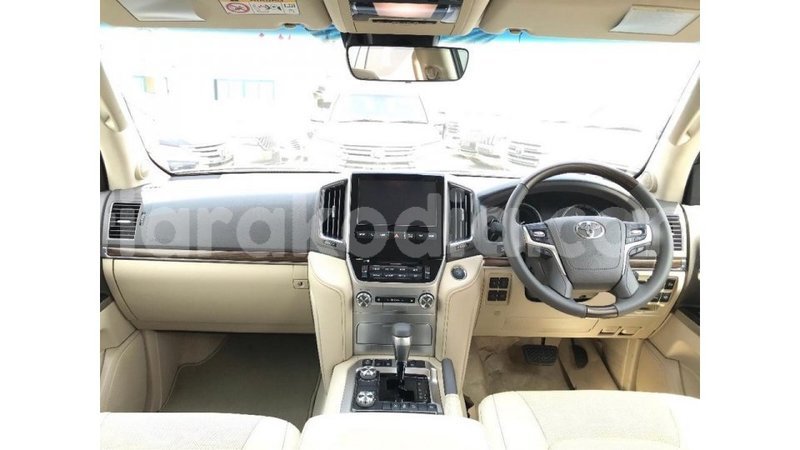 Big with watermark 47a1dbce 34fa 4063 a928 d3dfd0688f82