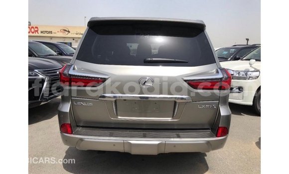Acheter Import Voiture Lexus LX Autre à Import - Dubai, Diana Acheter Import Voiture Lexus LX Autre à Import - Dubai, Diana
