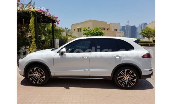 Hividy Porsche Cayenne fotsy Car in Import - Dubai in Diana Hividy Porsche Cayenne fotsy Car in Import - Dubai in Diana